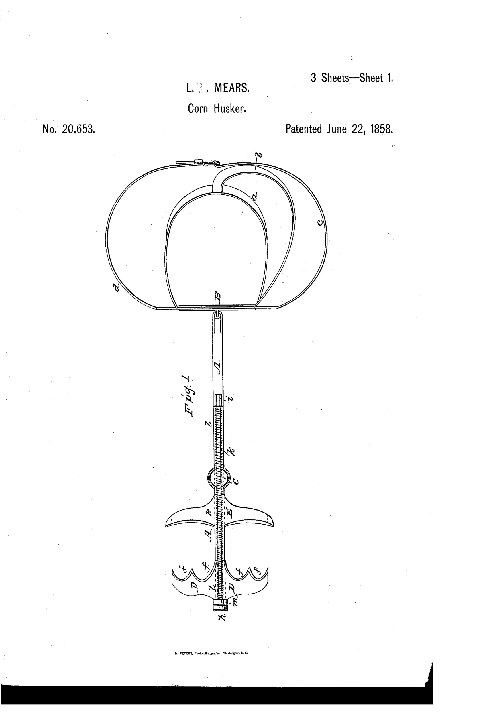 Patent drawing of a hand-operated corn husker with a long bar attached to a curved breast-shield and shoulder straps, ending in a slider with a serpentine cutting blade and stalk-supporter.